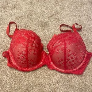 Victoria’s Secret red lace and nude bra 36D